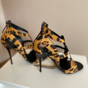 Authentic Giuseppe Zanotti Black and Leopard Print Heels